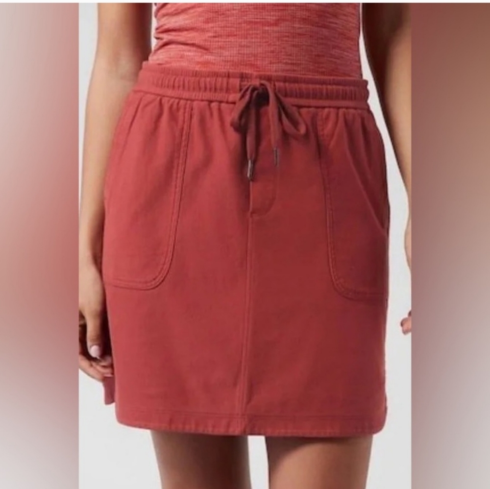 Athleta rust Farallon skirt